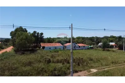 Terreno de 360m² en Venta en Areguá
