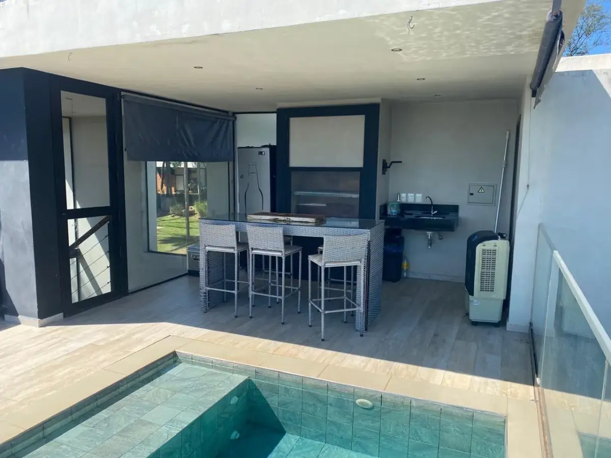 Casa de 3 dormitorios en Venta en San Bernardino - Image 17