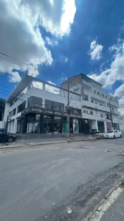 Commercial Space of 1,710m² for Sale in Terminal, Asunción