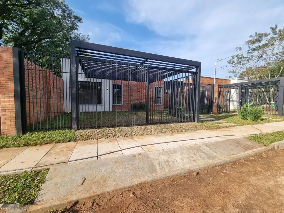 Casa de 3 dormitorios en Venta en San Bernardino - Image 5