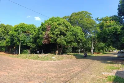 Casa de 4 dormitorios en Venta en Casco Urbano, Capiatá