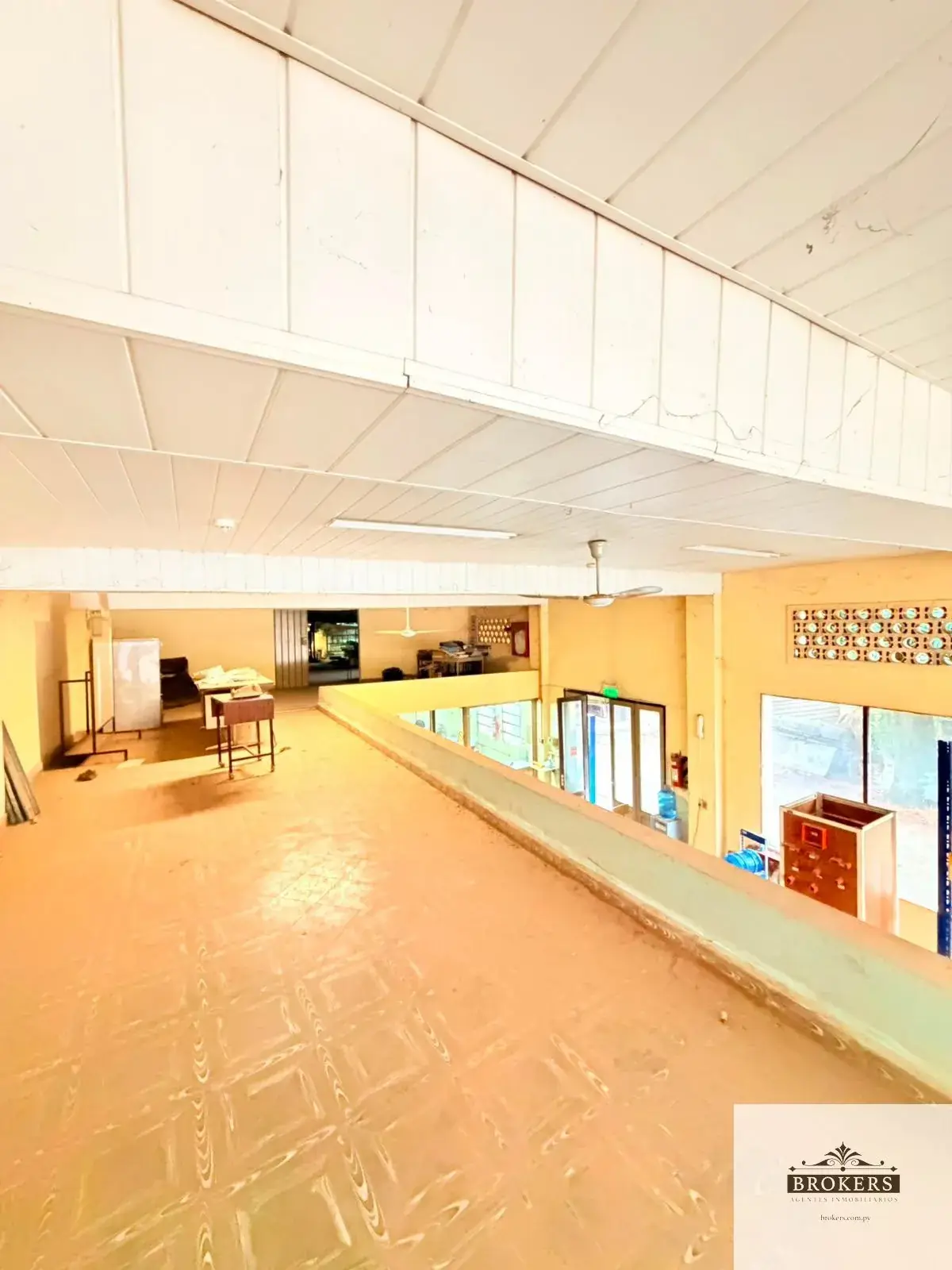 Espaço Comercial de 900m² para Aluguel em Villa Morra, Assunção - Image 7