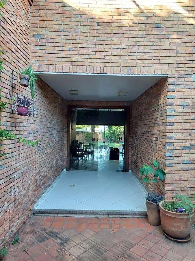 3-Bedroom House for Sale in Santísima Trinidad, Asunción - Image 3