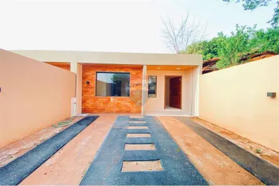 Casa de 2 dormitorios en Venta en Ñemby