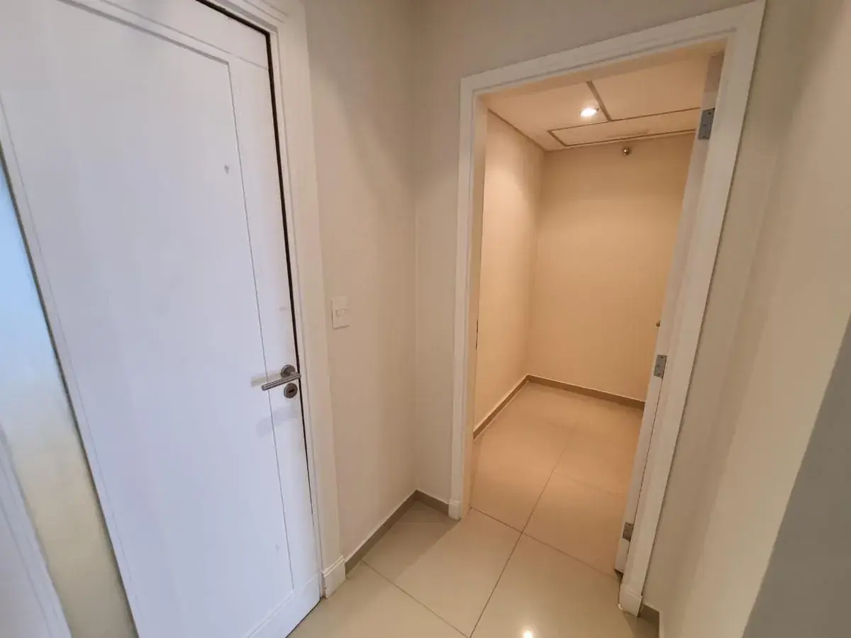 Departamento de 4 dormitorios en Alquiler en Las Lomas (Carmelitas), Asunción - Image 14