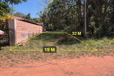 384m² Lot for Sale in Paraguarí, City of Arroyo Pora-Sub Urban
