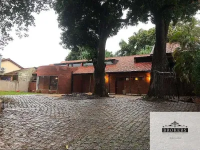 Commercial Space of 452m² for Rent in Recoleta, Asunción