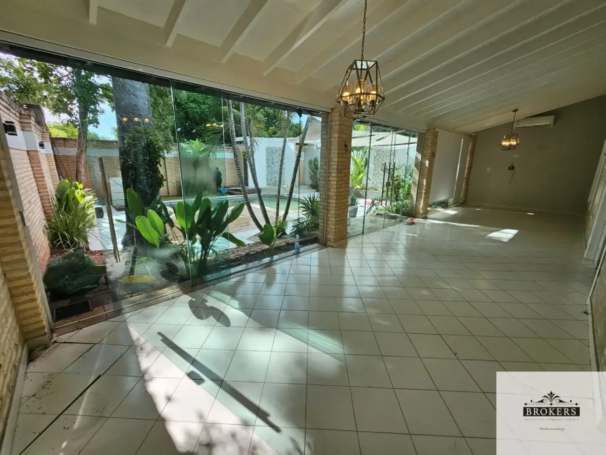 Casa de 3 dormitorios en Venta en Cuarto Barrio, Luque - Image 17