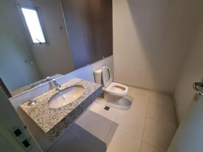 Commercial Space of 215m² for Rent in Ycuá Satí, Asunción
