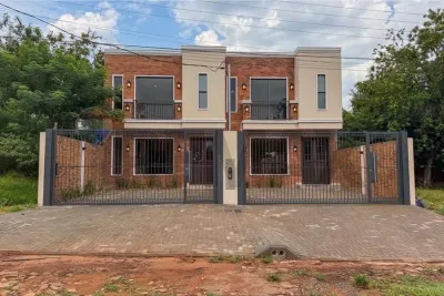 Casa de 3 dormitorios en Venta en Recoleta, Asunción