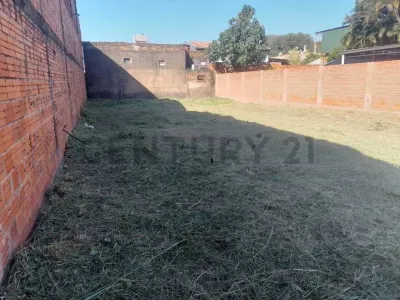 Terreno de 360m² para Aluguel em Monseñor Bogarín, Mariano Roque Alonso