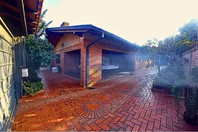 Casa de 3 dormitorios en Venta en Santa Ana, San Lorenzo