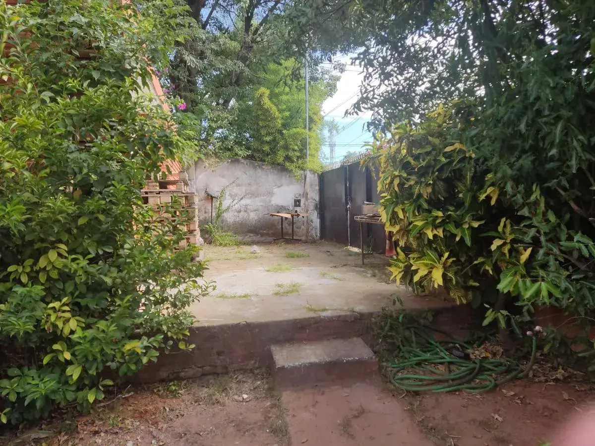 Terreno de 14m² en Venta en Madame Lynch, Asunción - Image 4