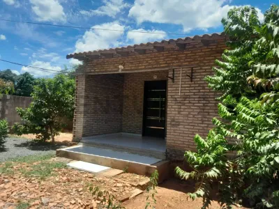 Casa de 2 dormitorios en Venta en Julián Augusto Saldívar