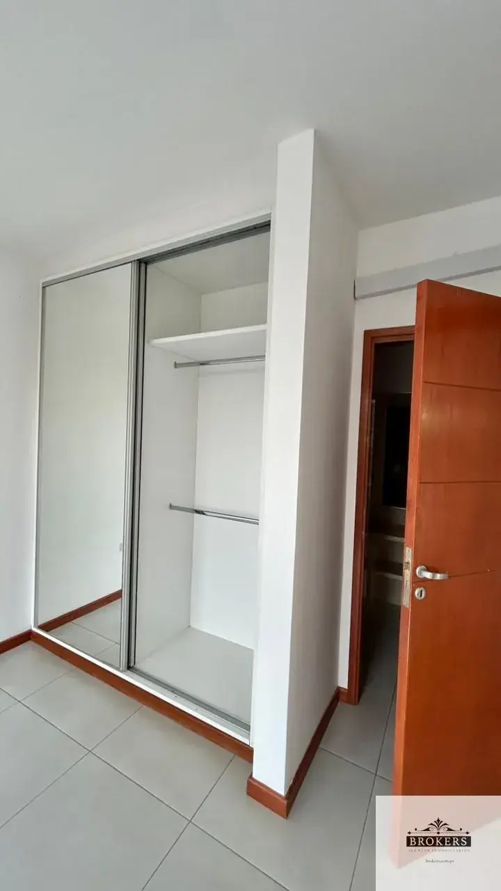 2-Bedroom Apartment for Sale in Madame Lynch, Asunción - Image 15