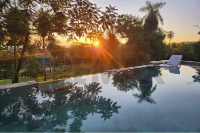 Casa de 6 dormitorios en Venta en San Bernardino