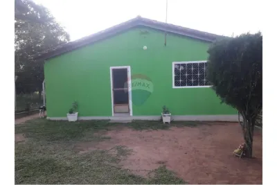 2-Bedroom House for Sale in Villeta