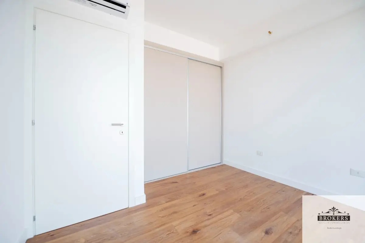 3-Bedroom Apartment for Sale in Carmelitas, Asunción - Image 5
