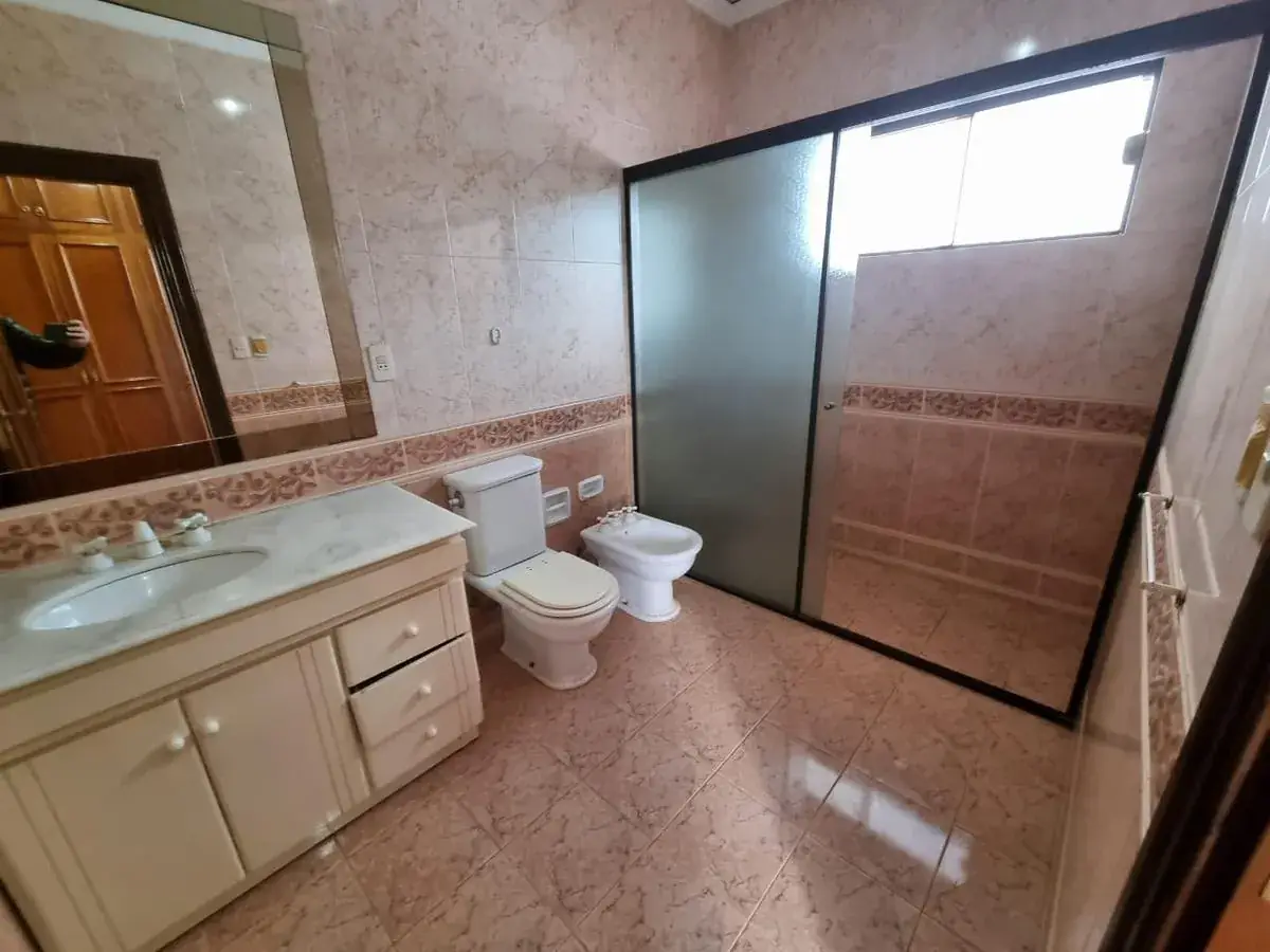 Casa de 5 dormitórios à Venda em Carmelitas, Assunção - Image 14