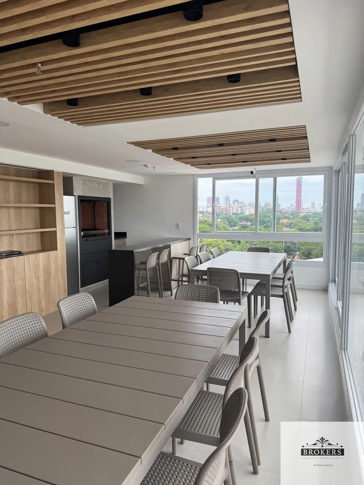 2-Bedroom Apartment for Sale in Jara, Asunción - Image 7