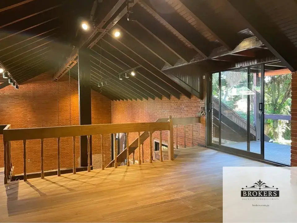 Commercial Space of 452m² for Rent in Recoleta, Asunción - Image 6