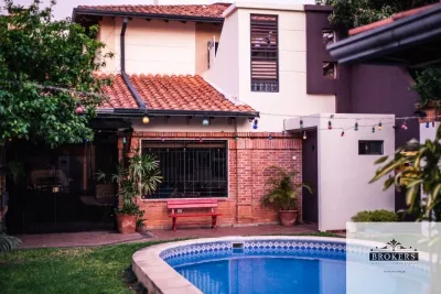 4-Bedroom House for Sale in Gral. Bernardino Caballero, Lambaré