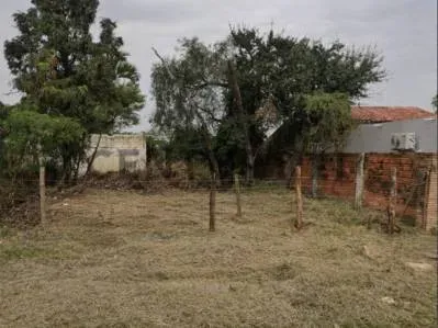 Terreno de 360m² en Venta en Limpio