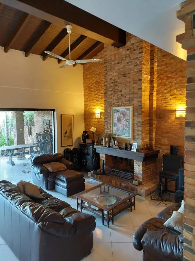 3-Bedroom House for Sale in Santísima Trinidad, Asunción - Image 6