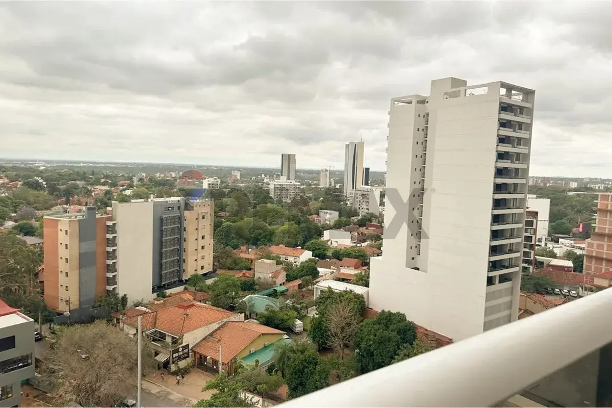 Departamento de 2 dormitorios en Alquiler en Madame Lynch, Asunción - Image 4