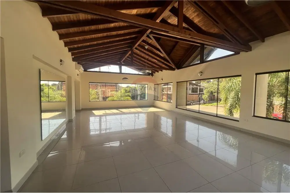 Casa de 3 dormitorios en Venta en Cuarto Barrio, Luque - Image 15
