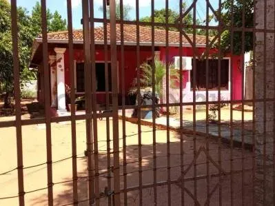 Casa de 3 dormitorios en Venta en Maramburé, Luque