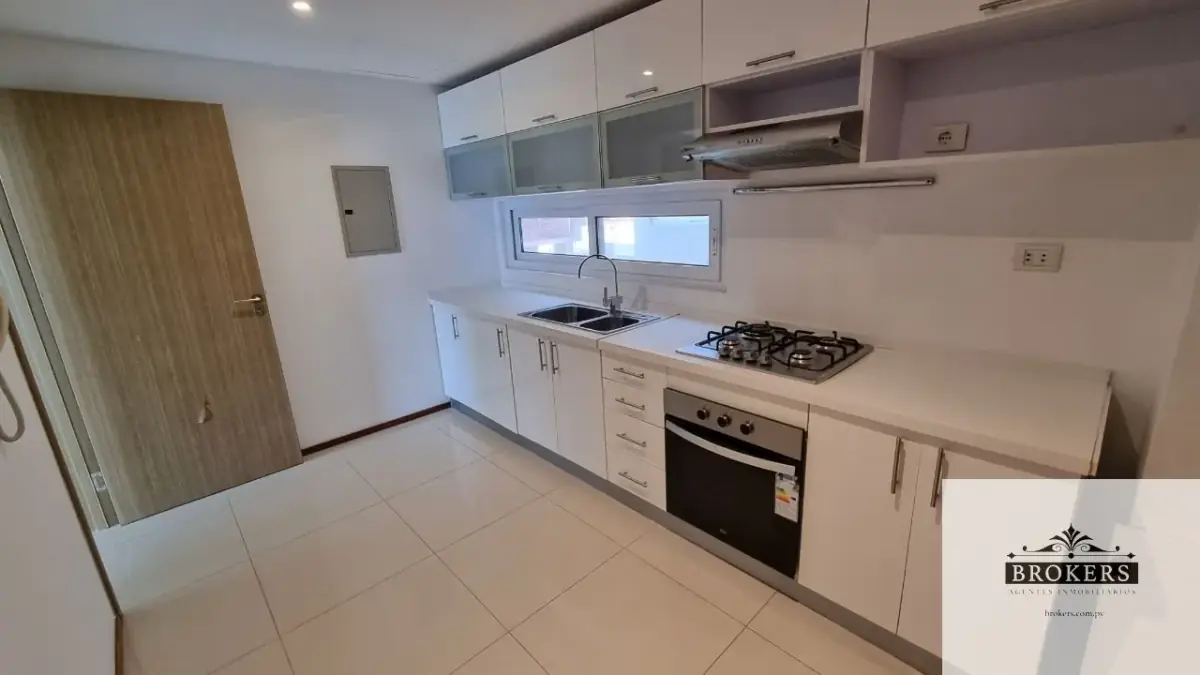 3-Bedroom Apartment for Sale in Ycuá Satí, Asunción - Image 14