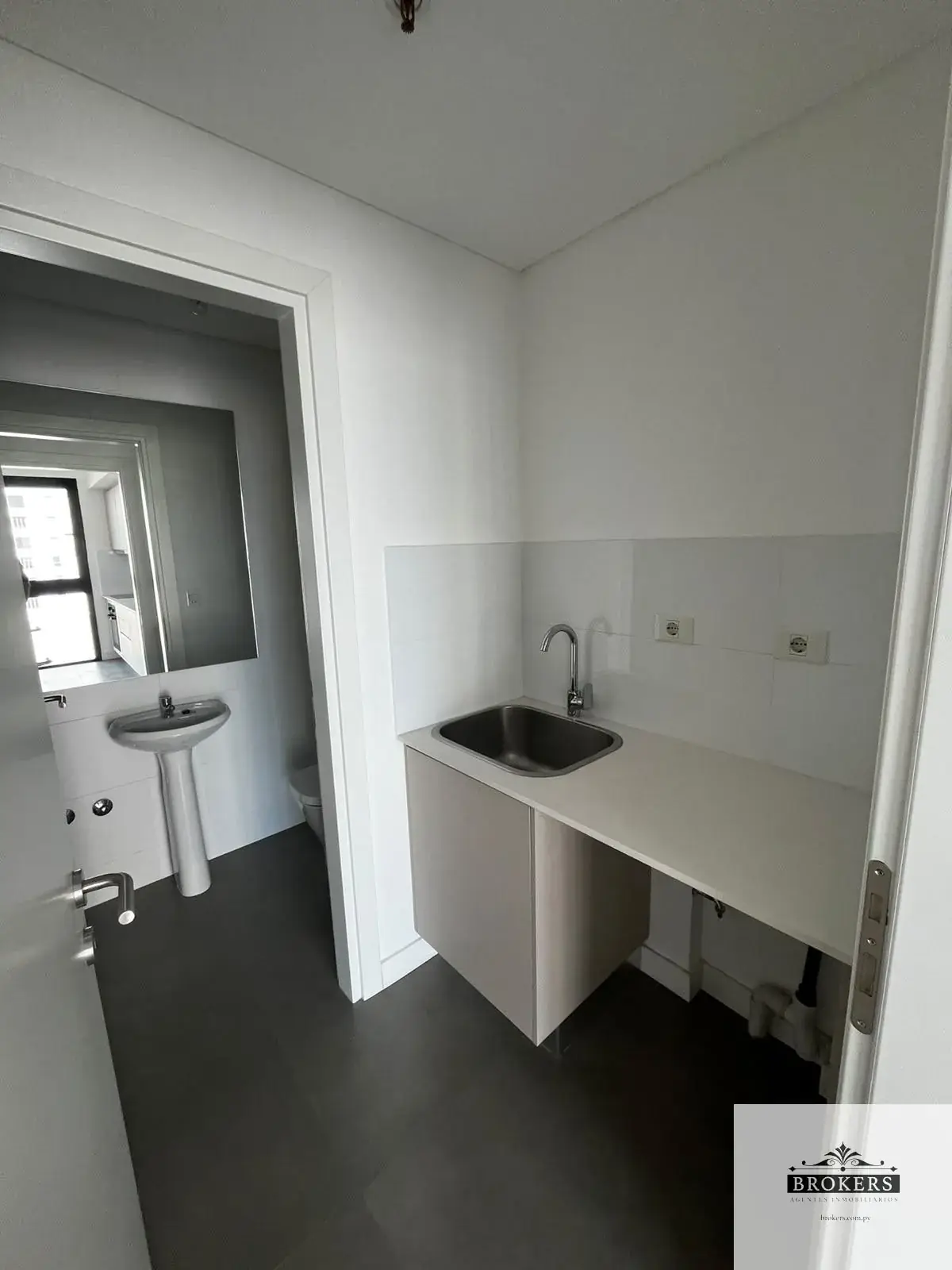 Apartamento de 3 quartos à venda em Las Lomas (Carmelitas), Assunção - Image 6