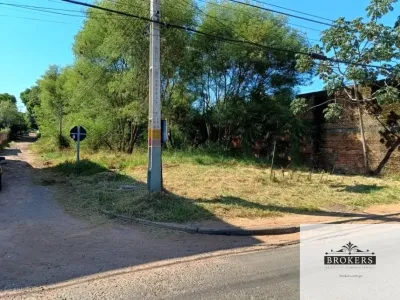Terreno de 700m² en Venta en Surubi´i, Mariano Roque Alonso