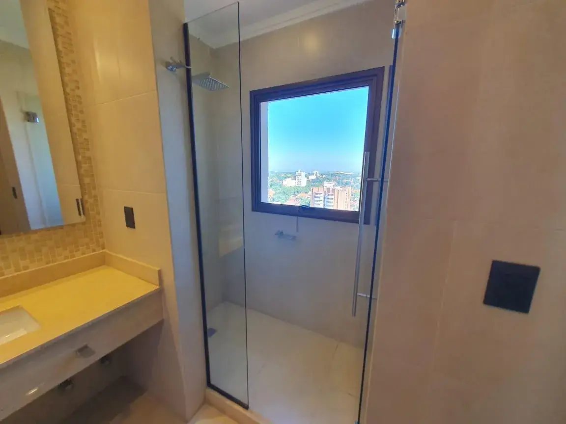 3-Bedroom Apartment for Sale in Carmelitas, Asunción - Image 5