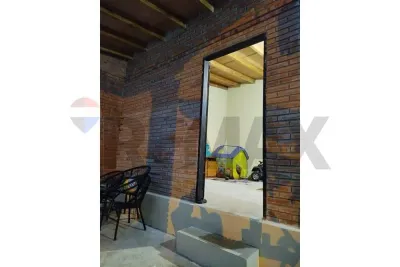 Casa de 2 dormitorios en Venta en Cañadita, Ñemby