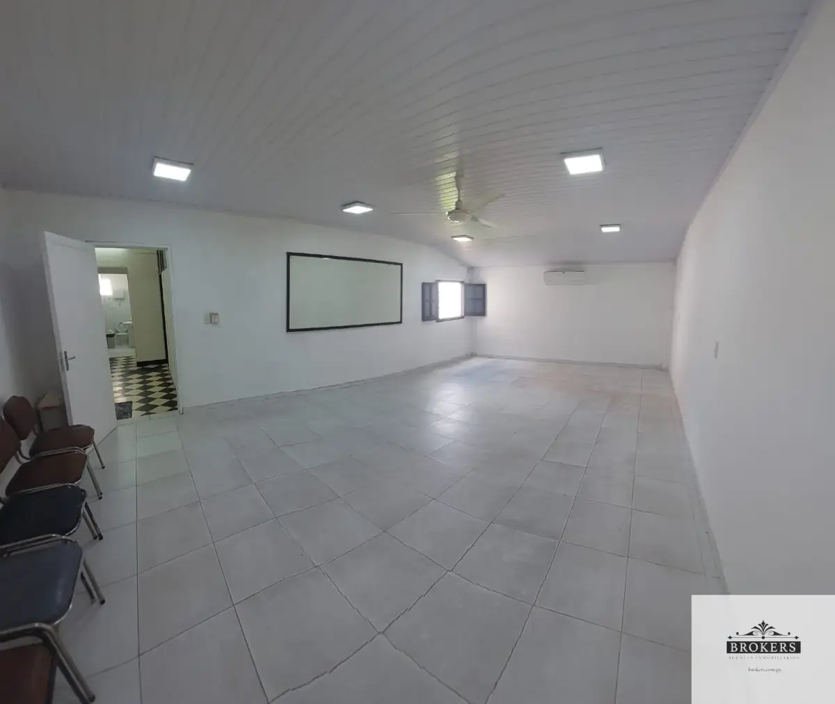 Office of 160m² for Rent in Ciudad Nueva, Asunción - Image 7