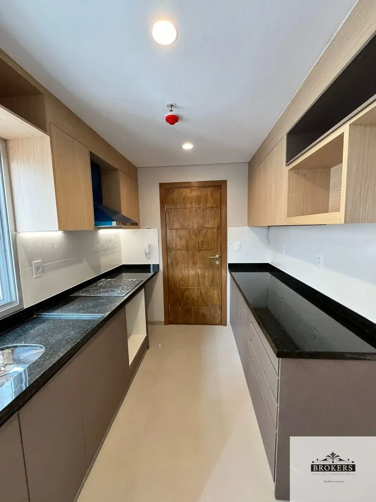 Departamento de 2 dormitorios en Venta en Carmelitas, Asunción - Image 16
