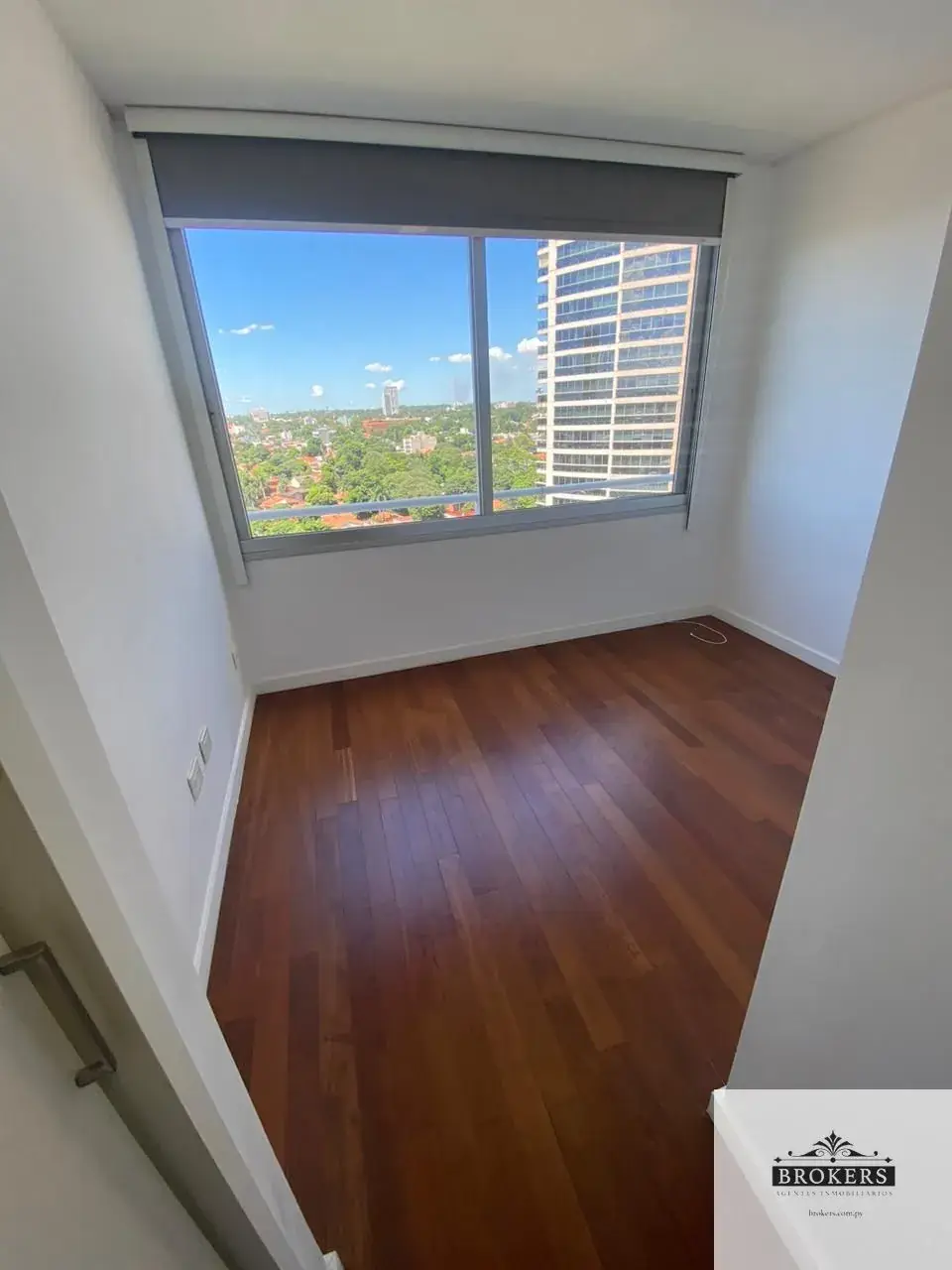2-Bedroom Apartment for Rent in Ycuá Satí, Asunción - Image 10