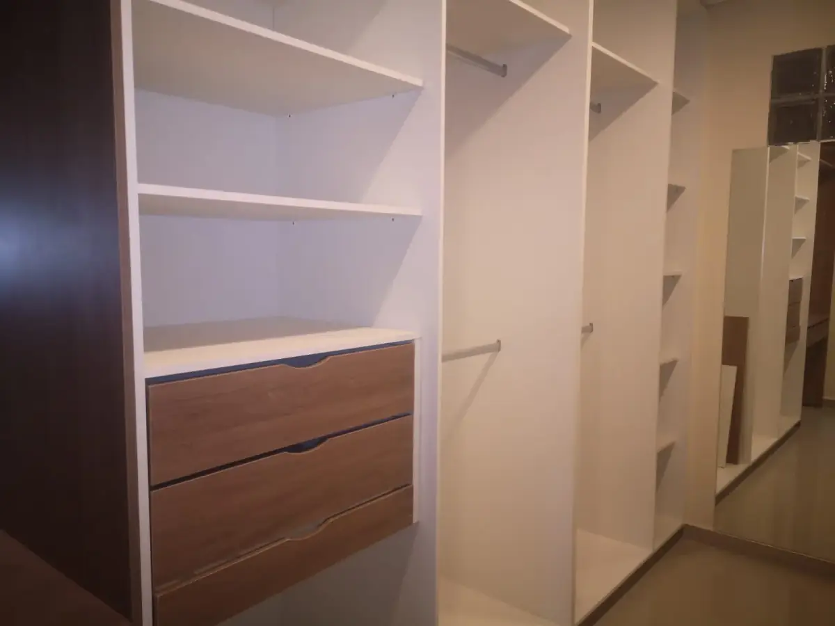 VENDO DUPLEX A ESTRENAR EN LAMBARE - Image 13