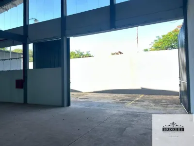 Warehouse of 2,338m² for Rent in Tablada Nueva, Asunción