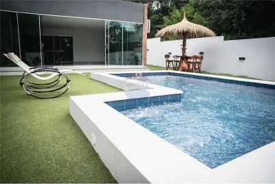 Casa de 4 dormitorios en Alquiler en San Bernardino