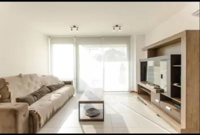 Apartamento de 1 dormitório à Venda em Madame Lynch, Assunção