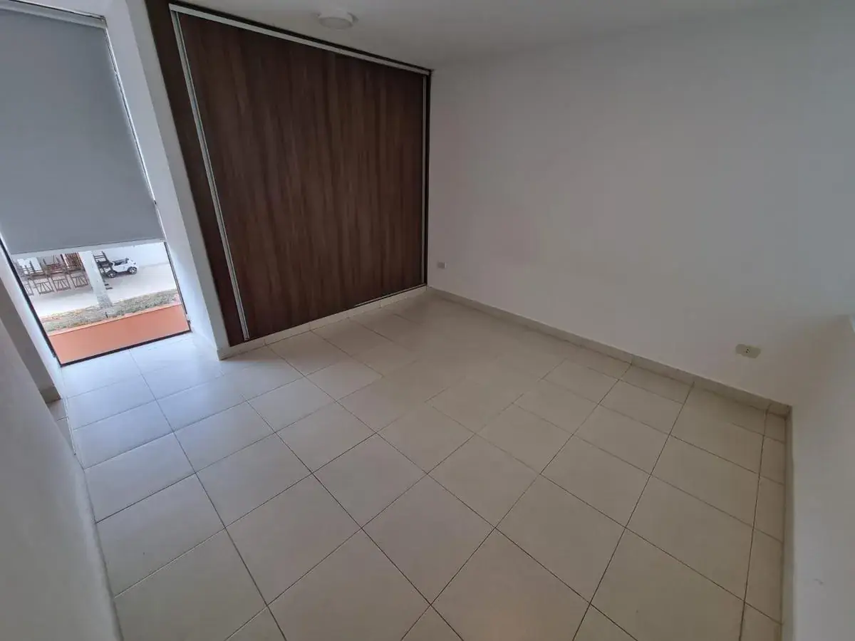 Casa de 3 dormitorios en Venta en Bo. Cerrado Monte Alto, Luque - Image 9