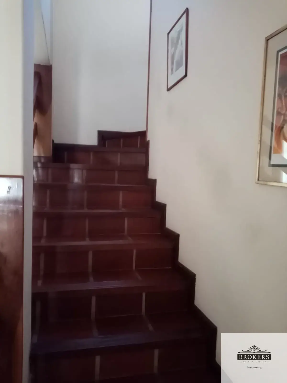 Casa de 4 dormitorios en Venta en Madame Lynch, Asunción - Image 5