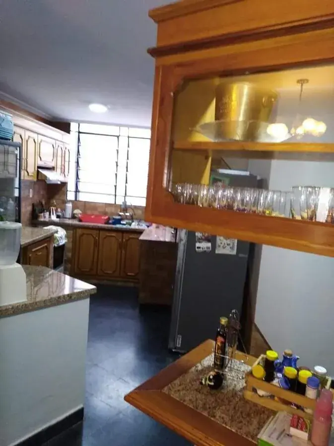 Casa de 3 dormitorios en Venta en Madame Lynch, Asunción - Image 9