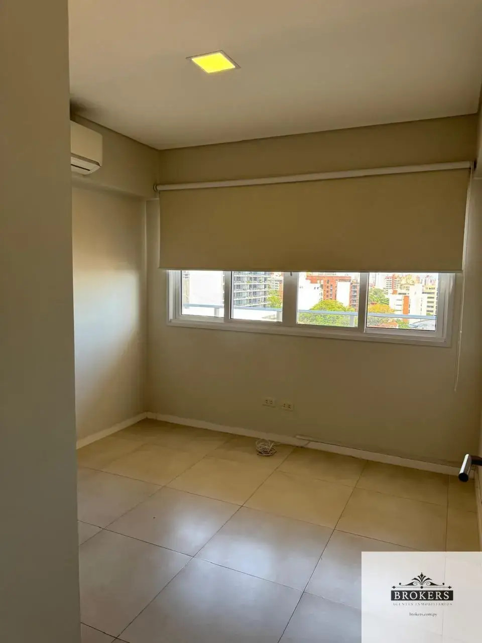 Departamento de 2 dormitorios en Venta en Mariscal Lopez, Asunción - Image 11