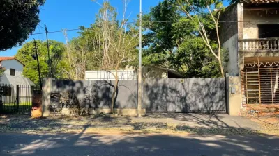 4-Bedroom House for Rent in Los Laureles, Asunción