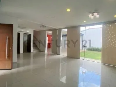 3-Bedroom House for Sale in Valle Apu´a I, Lambaré