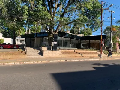 Local Comercial de 600m² en Venta en Mariscal Lopez, Asunción